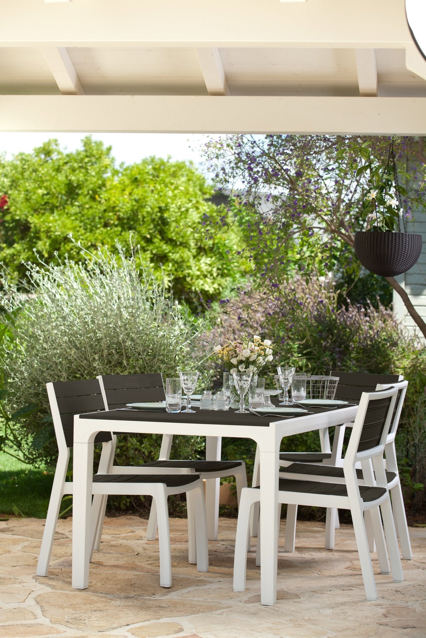 keter patio umbrella table Allibert Garden Table Flat Wicker Graphite with Hole for Umbrella Removable Lid with Storage Space Plastic Flat Rattan Look Garden features a sturdy and anti Outdoor Keter Umbrella Table Adyel